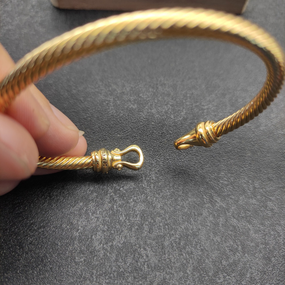 David Yurman 4mm Gold Diamond Hook Bracelet - Picture 8 of 9